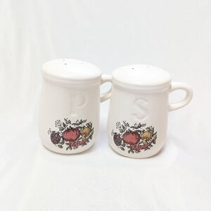 McCoy Pottery Spice Delight Salt & Pepper Shakers Mushrooms Carrots Tomatoes Vtg